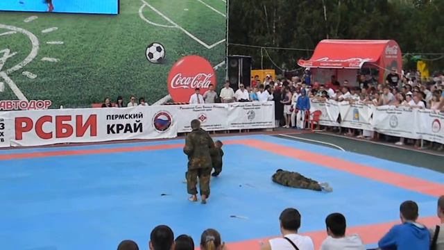 Показательные выступления в день города 2012 (У-Шу) смотреть онлайн