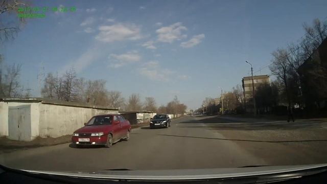 Неожиданный разворот ДПС в Саяногорске (1,23) смотреть онлайн