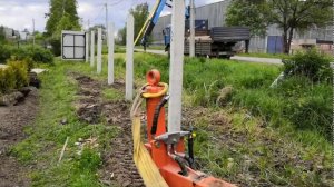 Железобетонные сваи 4м под забор вбиты идеально
