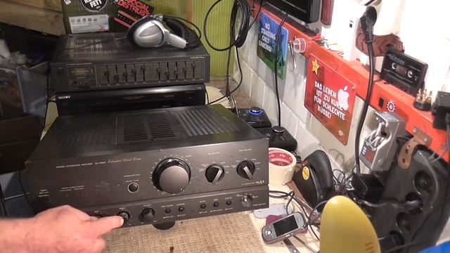 Выкинули РАРИТЕТНOE ЛАМПОВОЕ РАДИО! и Усилок Technics | Мои находки на свалке в Германии№210 смотреть онлайн