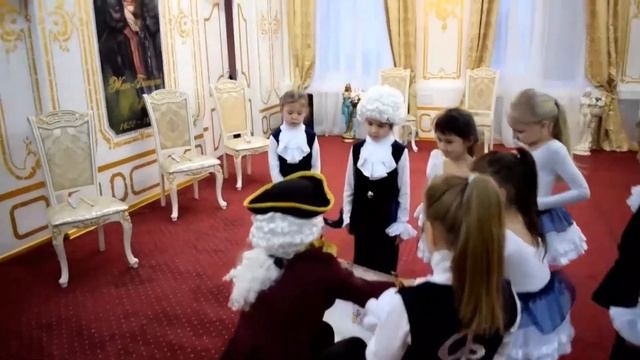 «Путешествие в мир музыки и танца с Бароном Мюнхгаузеном» смотреть онлайн