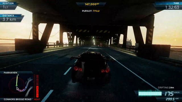 Legendary Nissan R34 VS shitty Alfa Romeo 4C Concept #noofense#veryshortvideo смотреть онлайн
