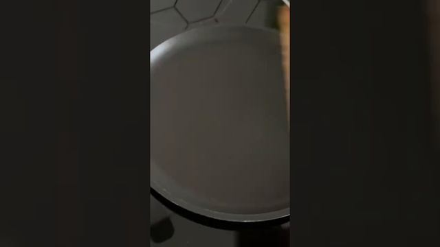 Бутерброд и шпроты #бутерброд #шпроты #бутерброды смотреть онлайн