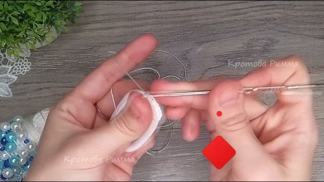 Hair tie made of beads, резинка для волос из бусин, как сделать резинку с бусинами. смотреть онлайн