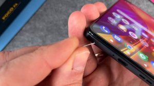 Xiaomi POCO F4 - How to insert a SIM card • 📲 • 📶 • ✅ • | Tutorial