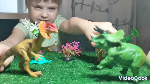 Играем в динозавров смотреть онлайн