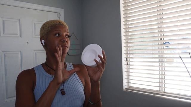 Momcozy M5 Wearable Breast Pump