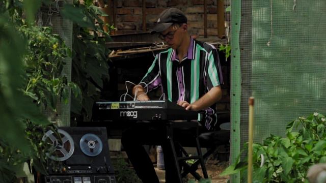 Classics on Synths - J.S.Bach - Cello Suite No 1 in G Major BWV 1007: I. Prelude on MOOG смотреть онлайн