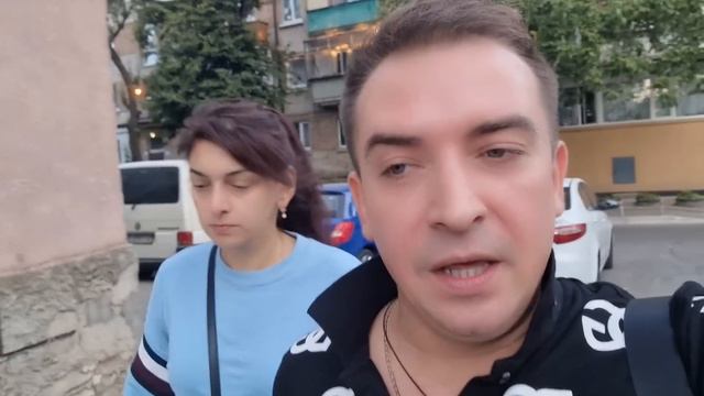 Чудеса на Зелёной Поляне. Сделал себе подарок на день рождения, купил зонтик 🌂😅Квест 👍😅 смотреть онлайн