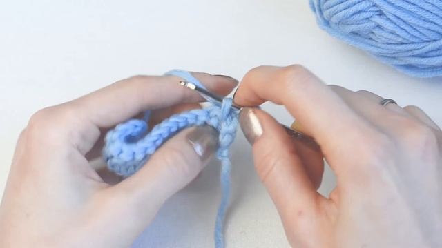 Необычное в привычном. Красивый узор столбиками с накидом. Вяжем столбики под арку смотреть онлайн