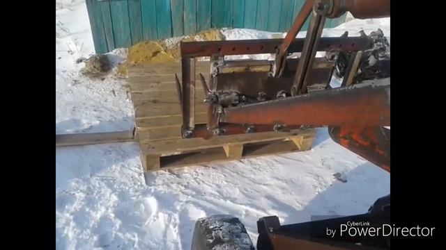 Самодельный минипогрузчик . Небольшой обзор смотреть онлайн
