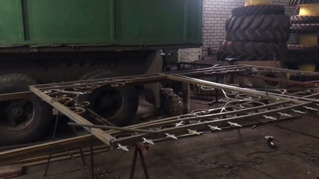 Ворота распашные и калитка. С элементами ковки. Покраска. 09.11.2022 смотреть онлайн