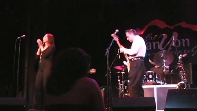 Jimmie Vaughan & Lou Ann Barton - Sugarcoated Love & Scratch My Back! смотреть онлайн