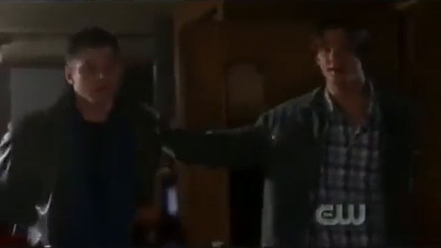 Дженсен Эклз поет