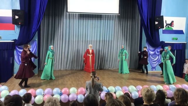 В горах Кавказа - АНТ "Сибирский край" смотреть онлайн