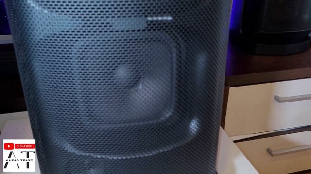 Decibel Test with Sony SRS-XP700 Speaker смотреть онлайн