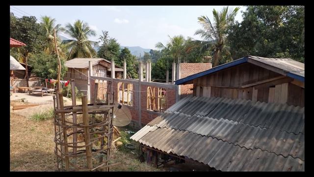 Khám phá sự thật bản làng ở lào ,có rất nhiều công việc làm bất ngờ смотреть онлайн