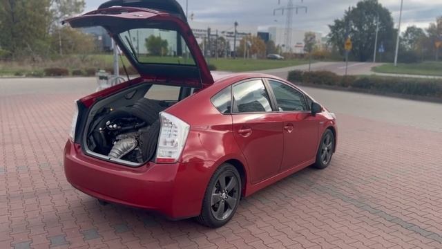 ? Купил PRIUS 30 Hybrid дорестайлинг (Barcelona Red) смотреть онлайн