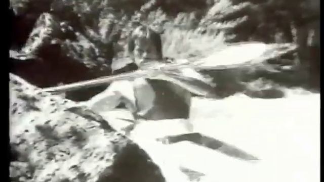 SOLO Man 1970s Kayak Commercial.mov смотреть онлайн