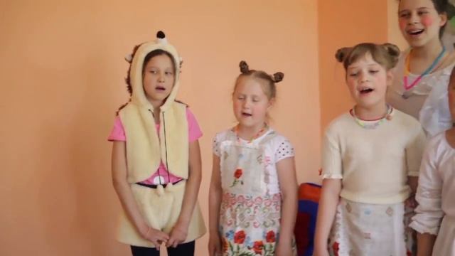 День матери. Поздравляем всех мам смотреть онлайн