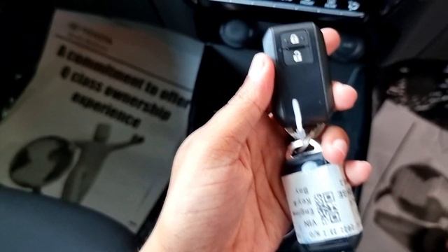 TOYOTA GLANZA 2022 | Model V Manual Transmission | Sporty Red Color Detailed Review смотреть онлайн