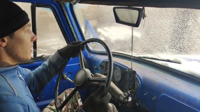 ВЕЗУ ПРОДАВАТЬ ДРОВА НА ГАЗ 53 В ГОЛОЛЕД смотреть онлайн